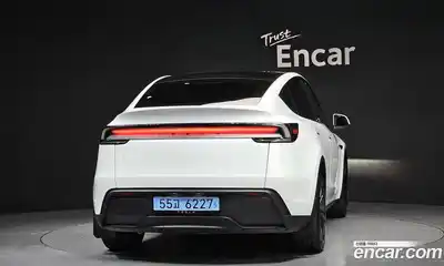 Tesla Model Y 2025 0.2 гидро в Москве № 1323201, миниатюра 4