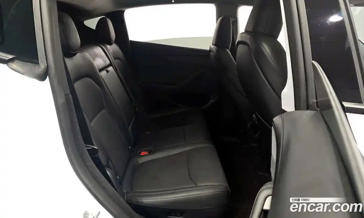 Tesla Model Y 2025 0.2 гидро в Москве № 1323202, фото 11