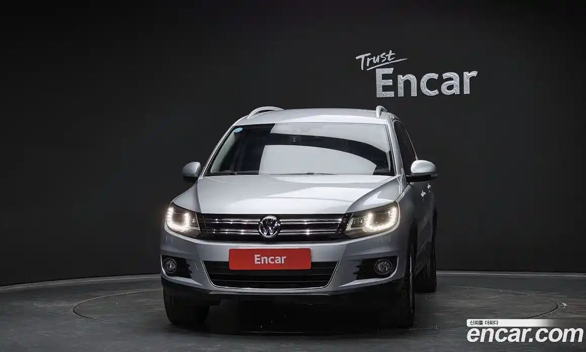 Volkswagen Tiguan 2015 2.0 гидро в Москве № 1323380, фото 3