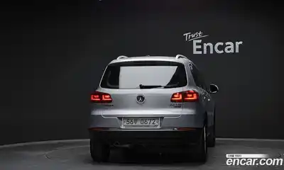 Volkswagen Tiguan 2015 2.0 гидро в Москве № 1323380, миниатюра 4