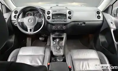 Volkswagen Tiguan 2015 2.0 гидро в Москве № 1323380, миниатюра 7