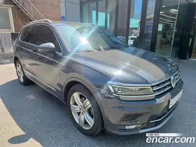 Volkswagen Tiguan 2020 2.0 гидро в Москве № 1323589, миниатюра 3
