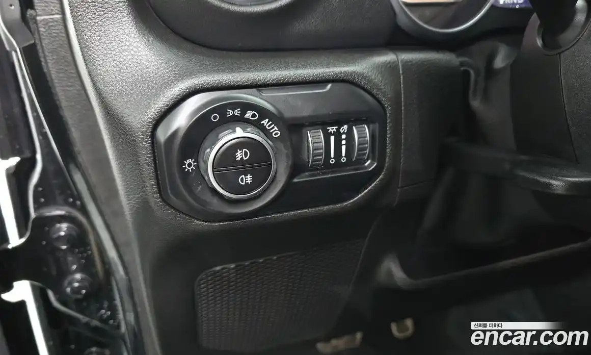 Jeep Wrangler 2021 2.0 гидро в Москве № 1323639, фото 15