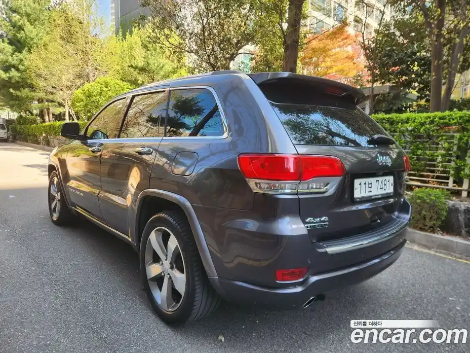 Jeep Cherokee 2015 3.0 гидро в Москве № 1323702, фото 7