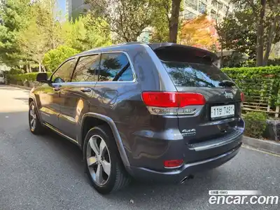 Jeep Cherokee 2015 3.0 гидро в Москве № 1323702, миниатюра 7