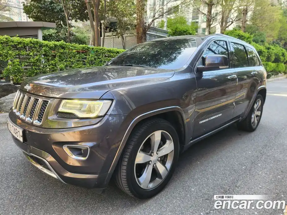 Jeep Cherokee 2015 3.0 гидро в Москве № 1323702, фото 8