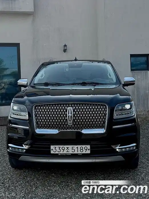 Lincoln Navigator 2021 3.5 гидро в Москве № 1324146, фото 13