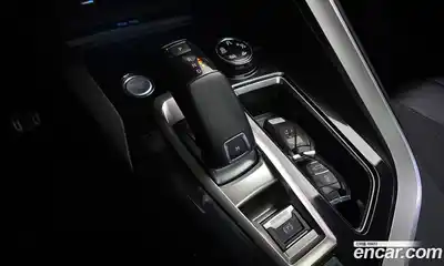 Peugeot 3008 2019 1.5 гидро в Москве № 1324413, миниатюра 9