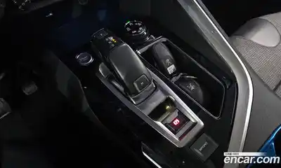 Peugeot 3008 2017 1.6 гидро в Москве № 1324422, миниатюра 9