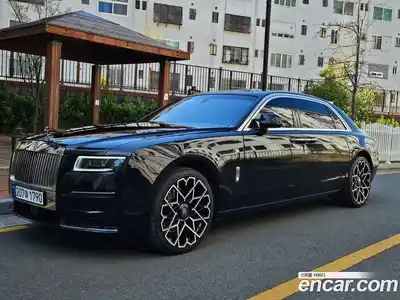 Rolls-Royce Ghost, 2012