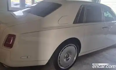 Rolls-Royce Phantom 2025 6.7 гидро в Москве № 1324480, миниатюра 6