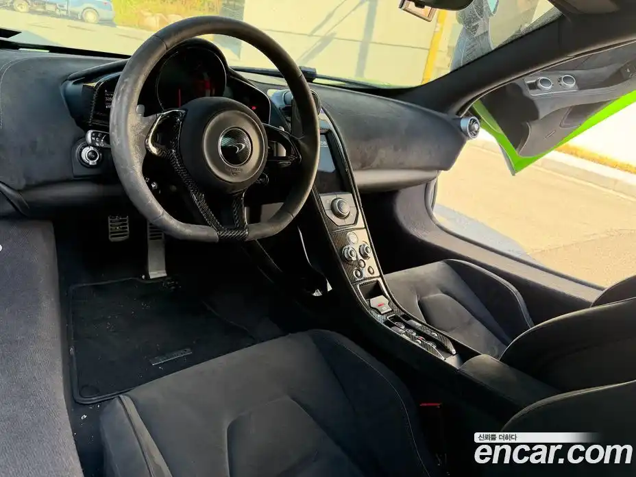 McLaren 650S 2015 3.8 гидро в Москве № 1324634, фото 11