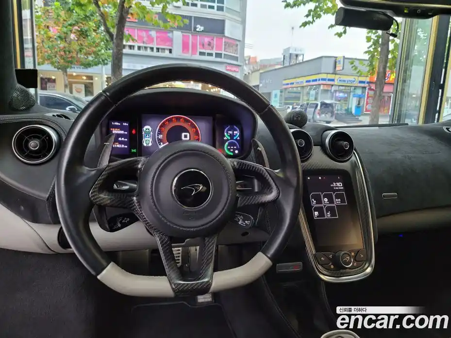 McLaren 570S 2017 3.8 гидро в Москве № 1324637, фото 8