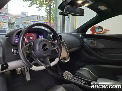 McLaren 570S 2017 3.8 гидро в Москве № 1324637, миниатюра 9