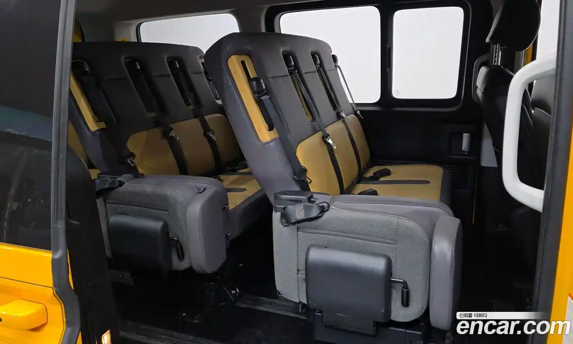 Hyundai Staria 2022 3.5 Автомат в Москве № 1342177, фото 12