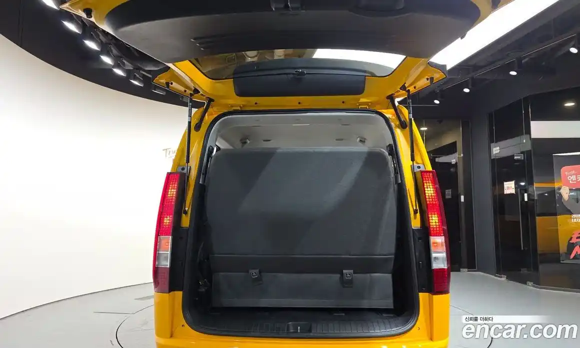 Hyundai Staria 2022 3.5 Автомат в Москве № 1342177, фото 20