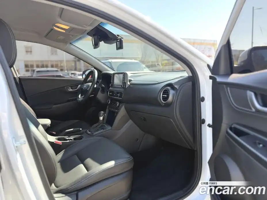 Hyundai Kona 2019 1.6 гидро в Москве № 1342276, фото 20