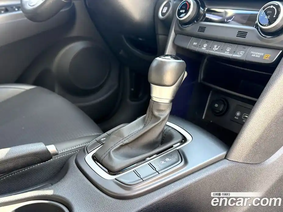 Hyundai Kona 2019 1.6 гидро в Москве № 1342276, фото 9
