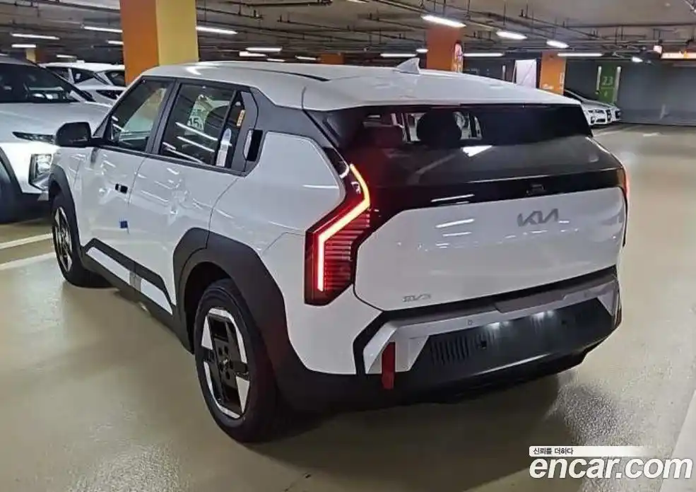 Kia EV3 2026 0.2 гидро в Москве № 1342327, фото 6