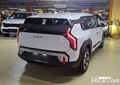 Kia EV3 2026 0.2 гидро в Москве № 1342327, миниатюра 9