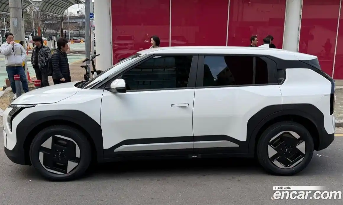 Kia EV3 2026 гидро в Москве № 1342405, фото 6