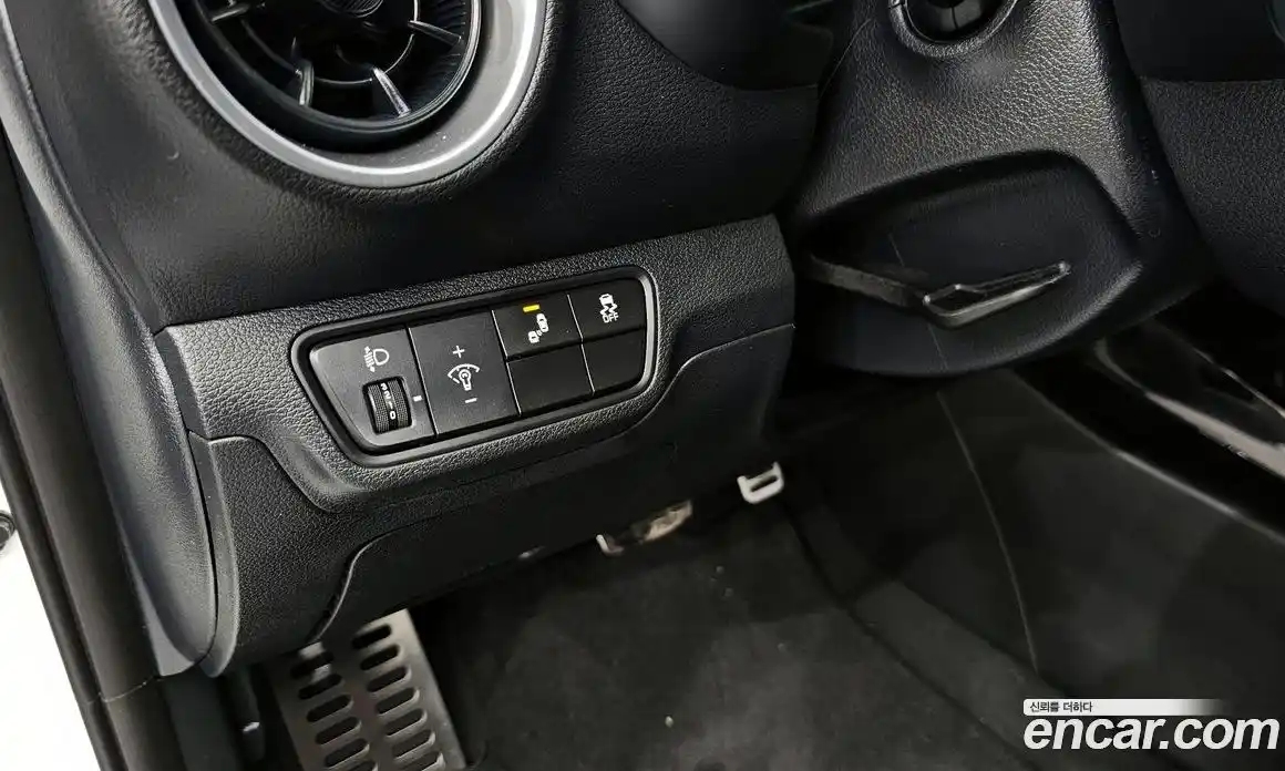 Kia K3 2023 1.6 Автомат в Москве № 1342640, фото 20