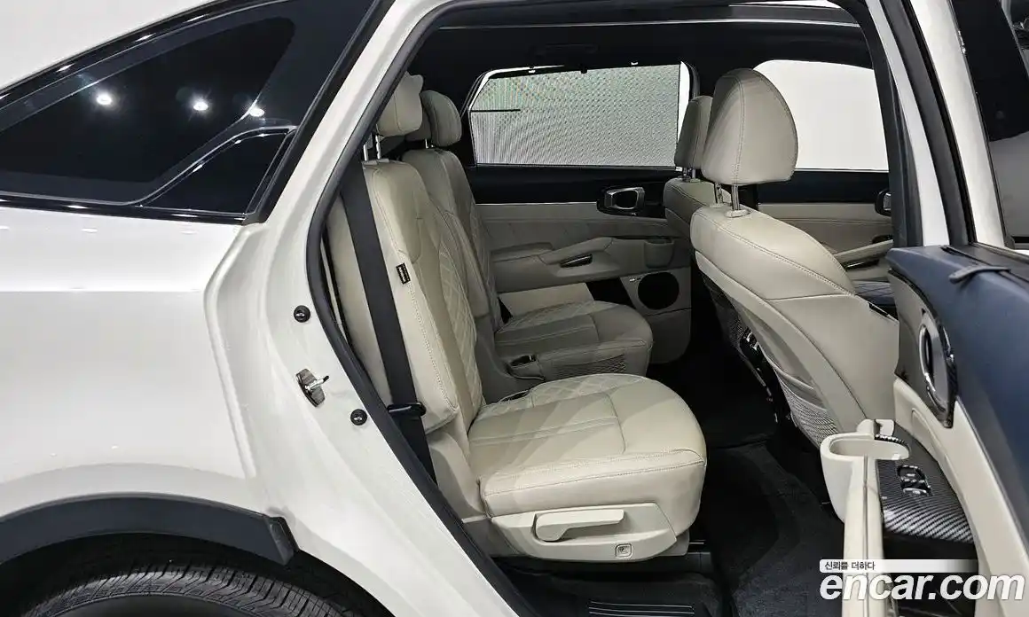 Kia Sorento 2024 1.6 Автомат в Москве № 1342938, фото 11