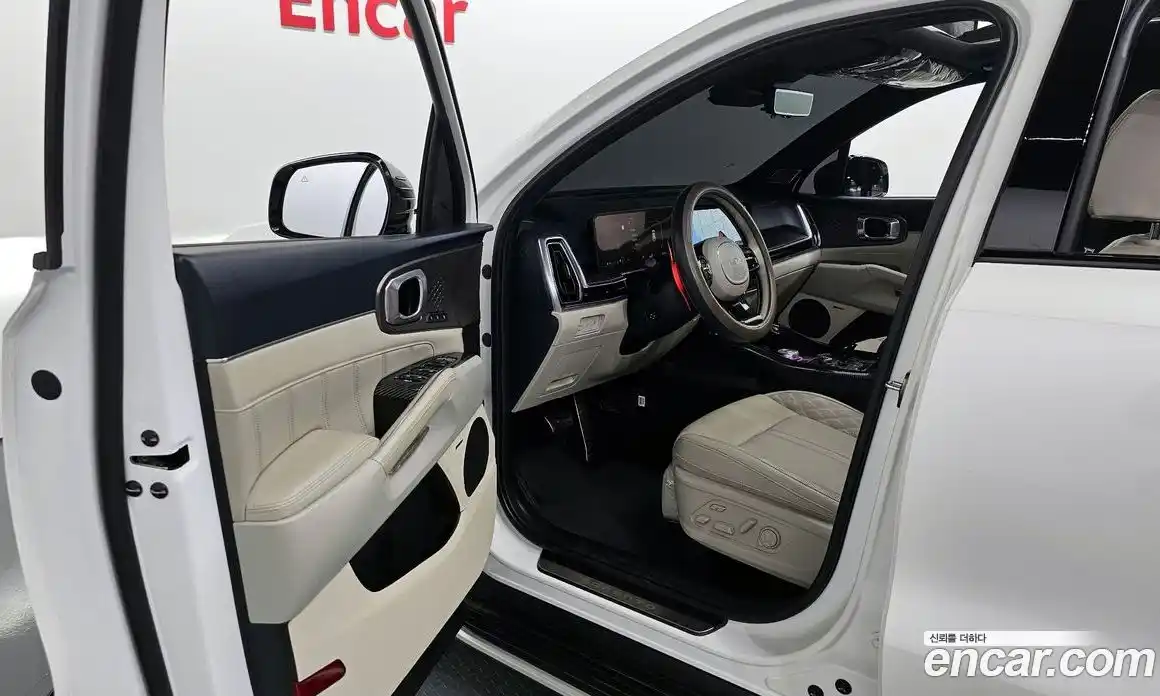 Kia Sorento 2024 1.6 Автомат в Москве № 1342938, фото 10