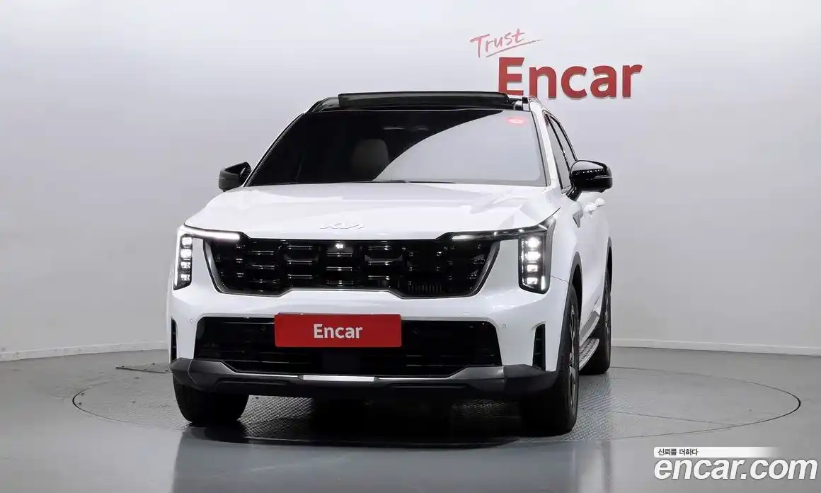 Kia Sorento 2023 1.6 Автомат в Москве № 1342966, фото 3