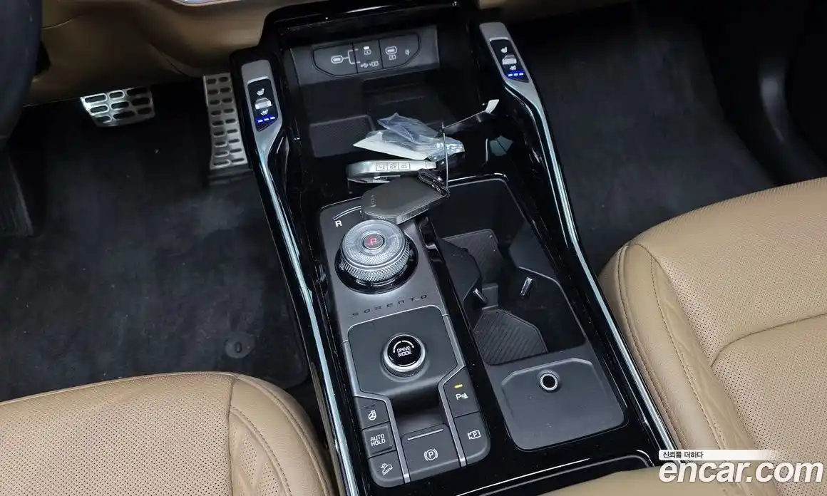 Kia Sorento 2023 1.6 Автомат в Москве № 1342966, фото 9