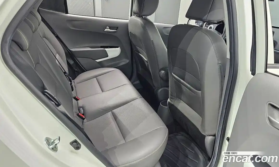 Kia Morning 2020 1.0 Автомат в Москве № 1343048, фото 12