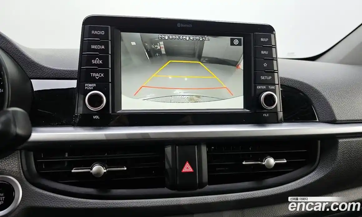 Kia Morning 2020 1.0 Автомат в Москве № 1343048, фото 17