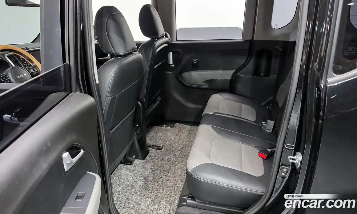 Kia Ray 2022 1.0 Автомат в Москве № 1343103, фото 12