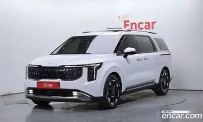 Kia Canival Gasoline 9-Seater Signature