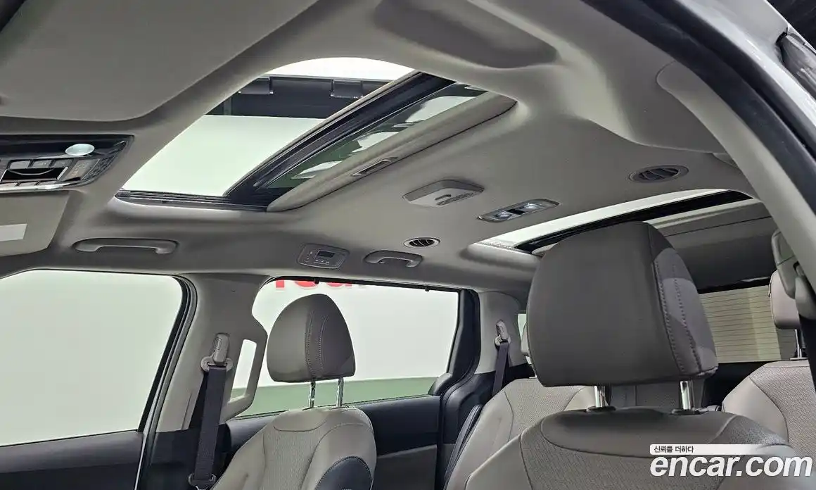 Kia Canival 2024 3.5 Автомат в Москве № 1343185, фото 18