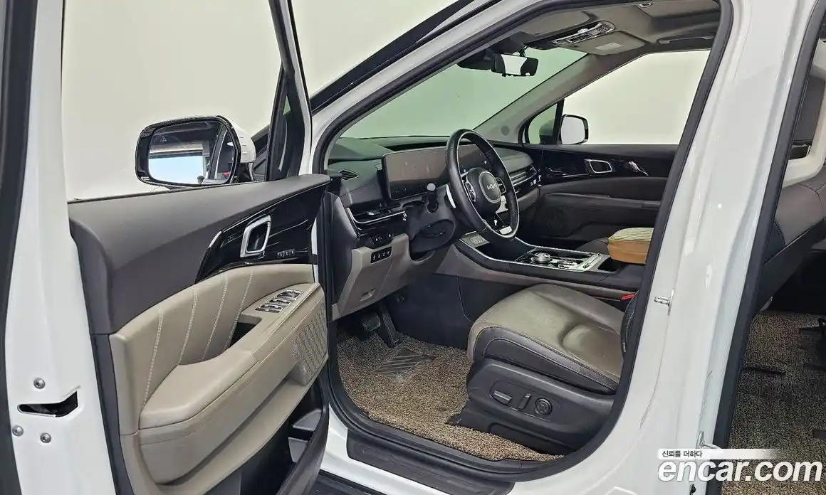 Kia Canival 2024 3.5 Автомат в Москве № 1343185, фото 10