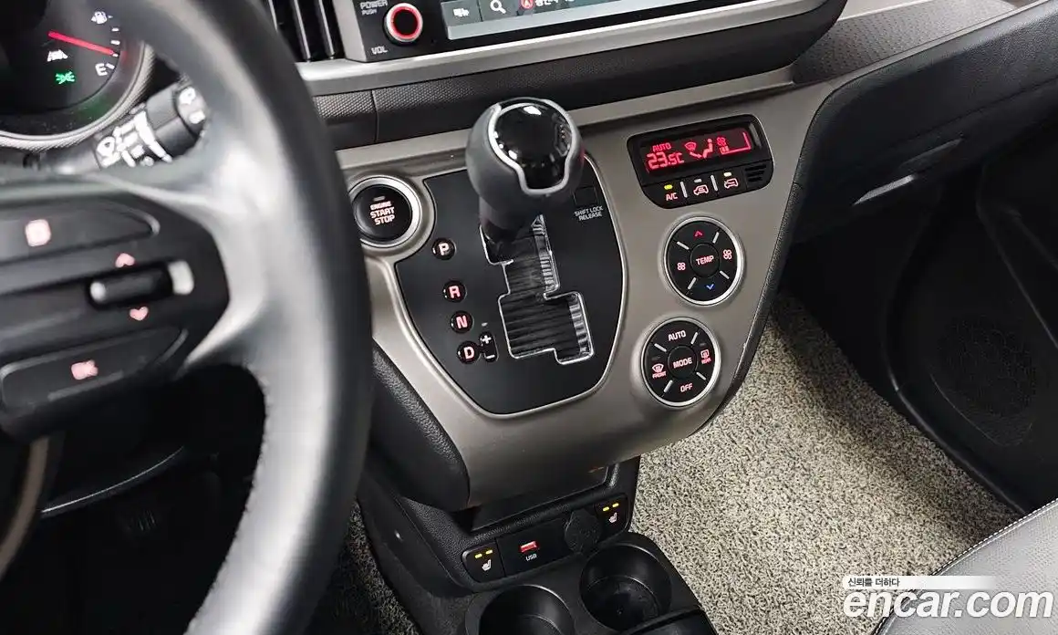 Kia Ray 2021 1.0 Автомат в Москве № 1343208, фото 9