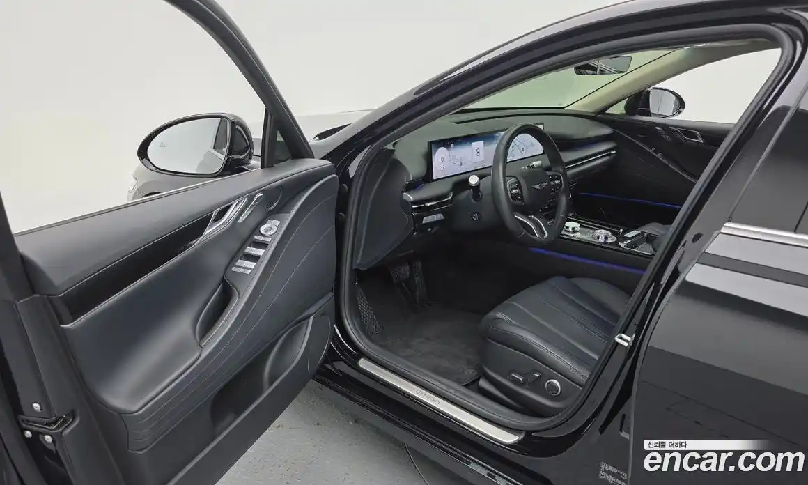 Genesis G80 2024 2.5 гидро в Москве № 1343382, фото 10