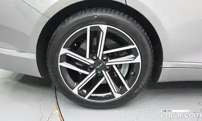 Genesis G80 2024 2.5 гидро в Москве, миниатюра 5