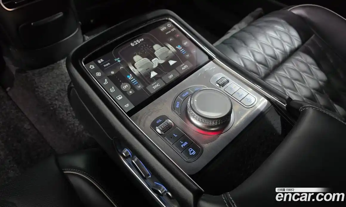 Genesis G90 2023 3.5 Классический в Москве № 1343432, фото 19