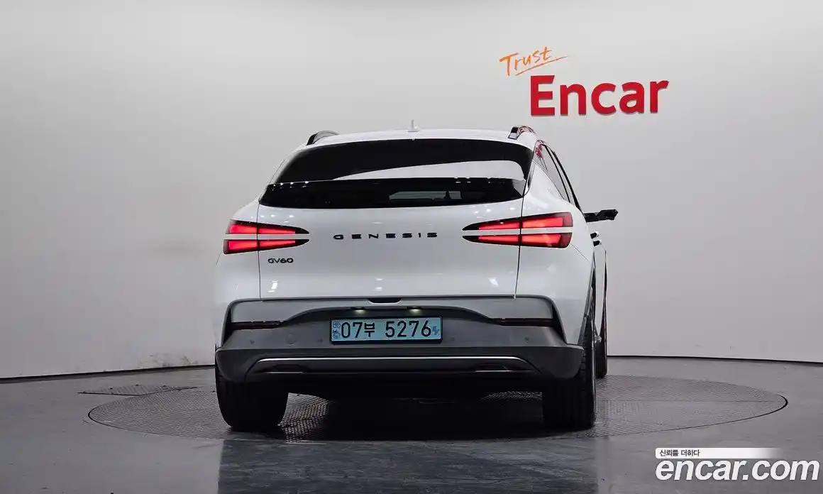 Genesis GV60 2021 0.1 Автомат в Москве № 1343559, фото 4