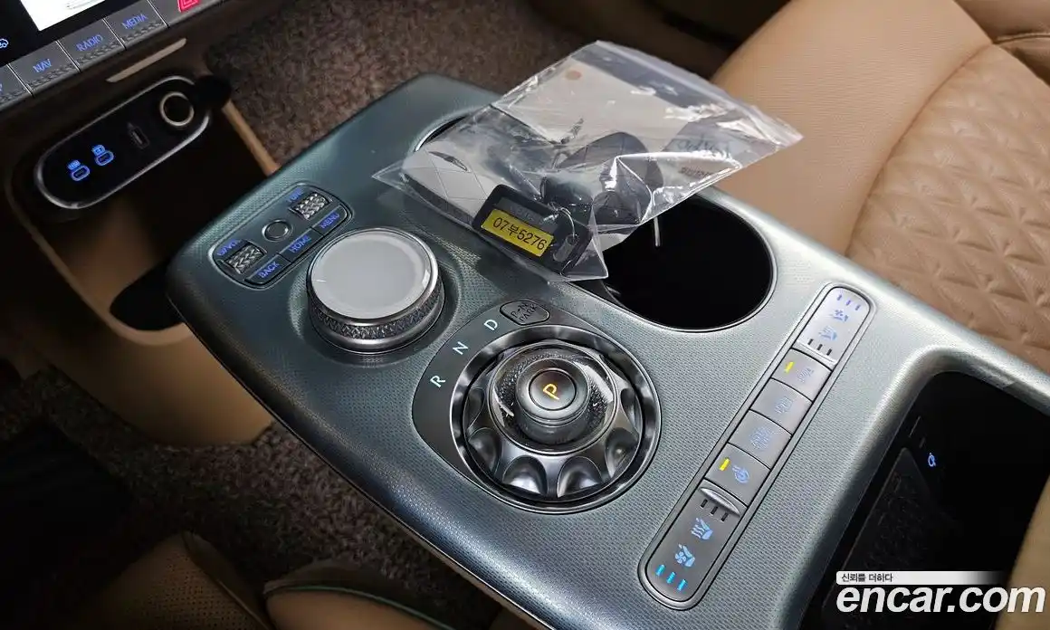 Genesis GV60 2021 0.1 Автомат в Москве № 1343559, фото 9