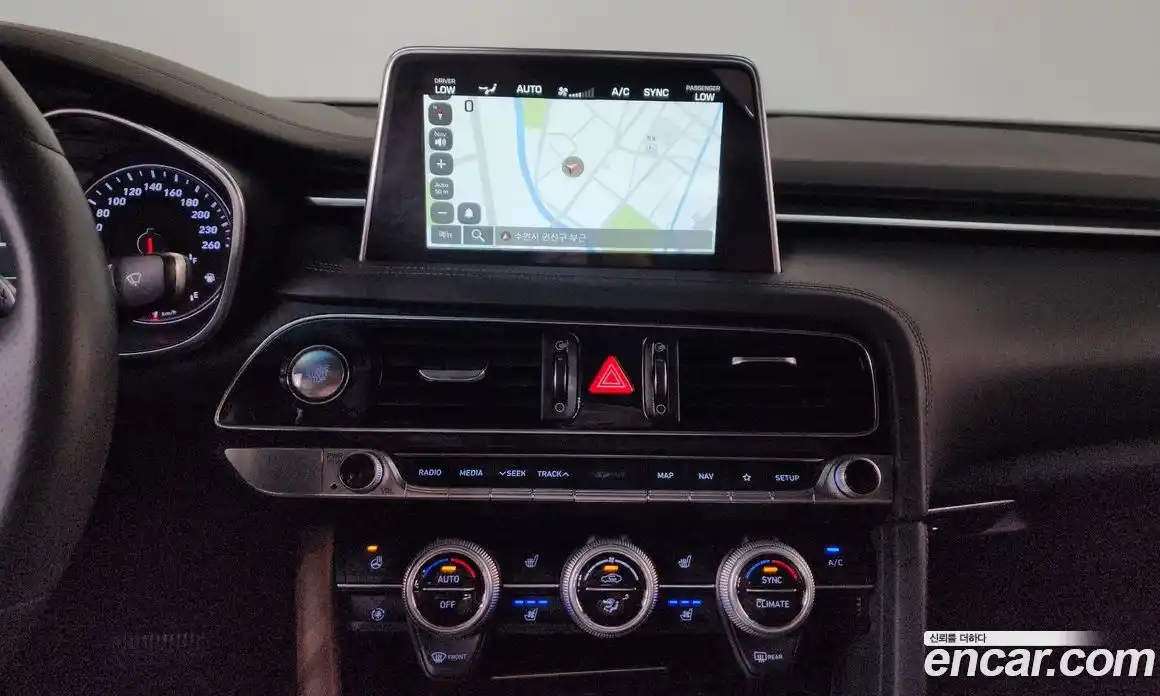 Genesis G70 2019 2.0 Автомат в Москве № 1343564, фото 13