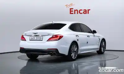 Genesis G70 2019 2.0 Автомат в Москве № 1343564, миниатюра 2