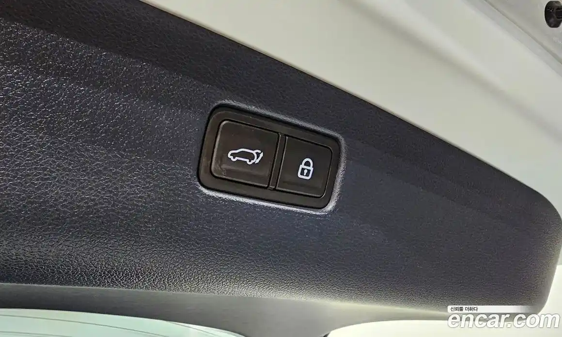 Genesis GV70 2021 2.5 Автомат в Москве № 1343660, фото 17