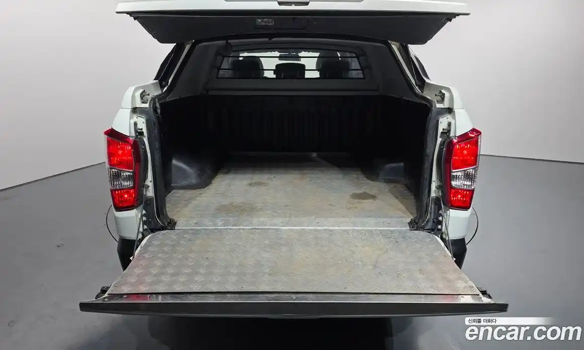 SsangYong Rexton 2019 2.2 Автомат в Москве № 1344043, фото 20