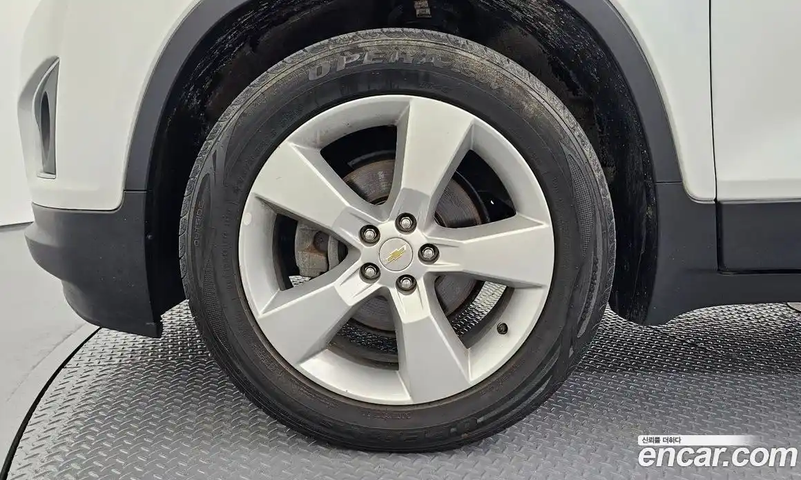 Chevrolet Trax 2014 1.4 Автомат в Москве № 1345549, фото 5