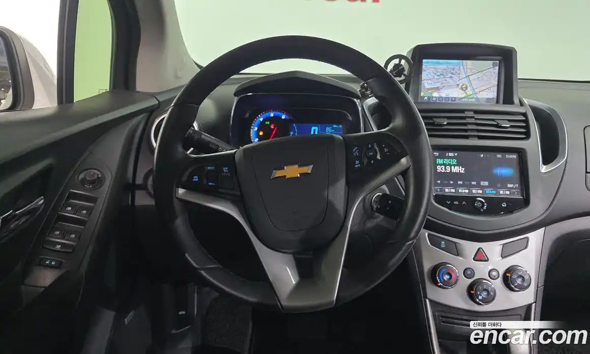 Chevrolet Trax 2016 1.6 Автомат в Москве № 1345729, фото 13