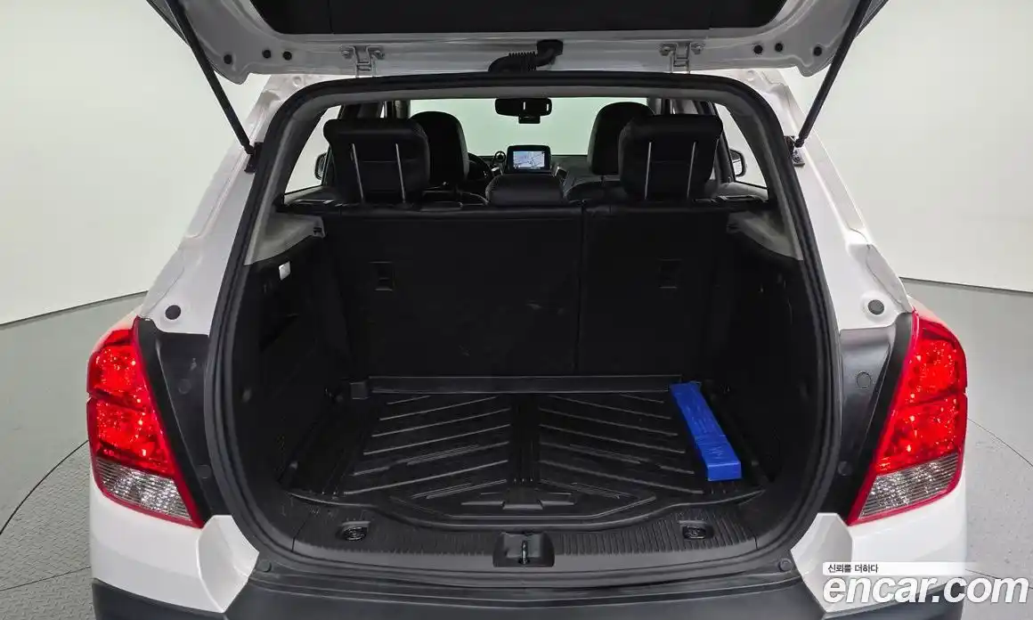 Chevrolet Trax 2016 1.6 Автомат в Москве № 1345729, фото 20