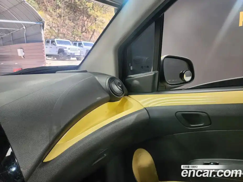 Chevrolet Spark 2013 1.0 Автомат в Москве № 1345874, фото 12